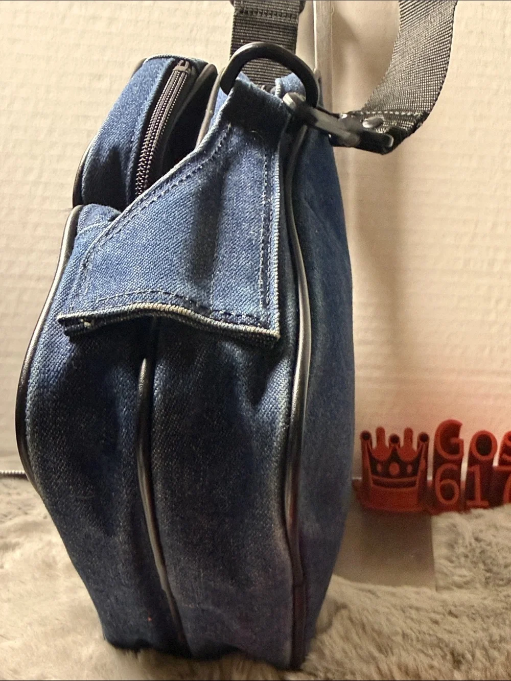 Burberry Navy Blue and Black Messenger Crossbody Bag
